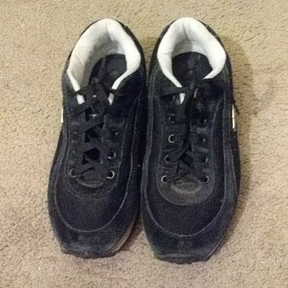 TennyShoes